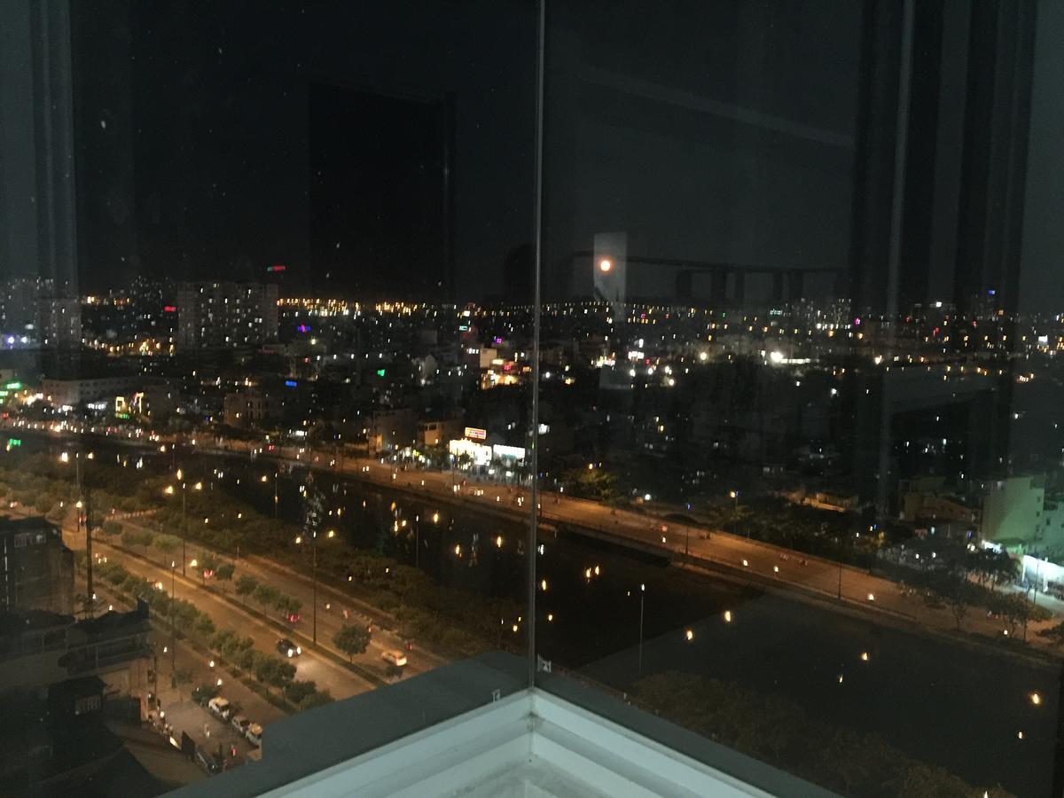 بيت شباب سكاي سنتر مدينة هوشي منه المظهر الخارجي الصورة