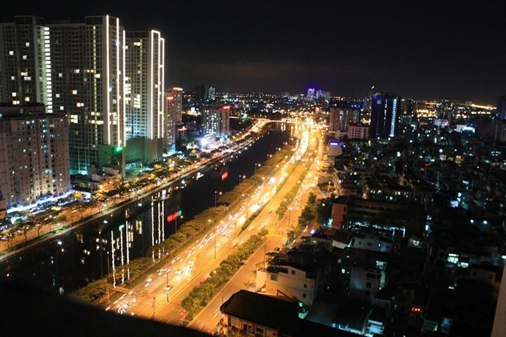 بيت شباب سكاي سنتر مدينة هوشي منه المظهر الخارجي الصورة